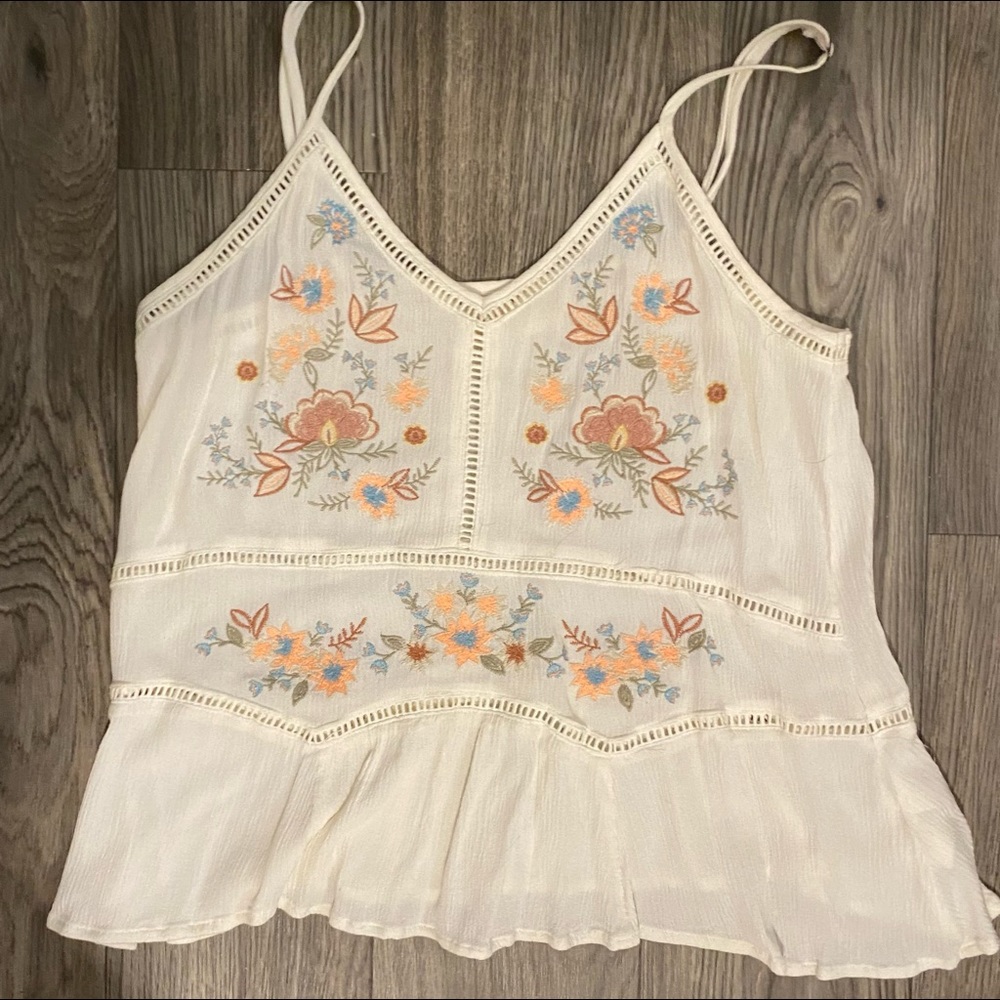 Altar’d State Floral Top Size Small